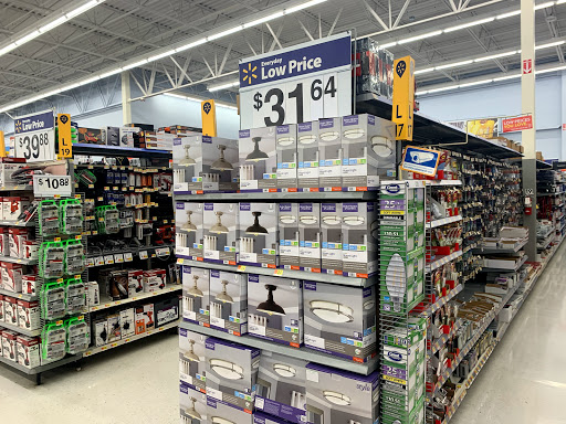 Department Store «Walmart Supercenter», reviews and photos, 2200 Brookmeade Dr, Columbia, TN 38401, USA