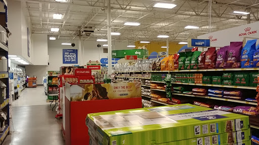 Pet Supply Store «PetSmart», reviews and photos, 1236 Greenbrier Pkwy, Chesapeake, VA 23320, USA