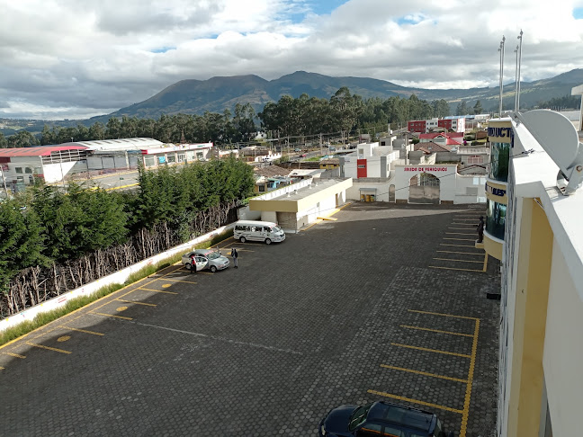 3V34+XRG, Cayambe, Ecuador