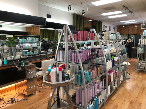 Hair Salon «Via Veneto Salon», reviews and photos, 5172 Corporate Blvd, Baton Rouge, LA 70808, USA