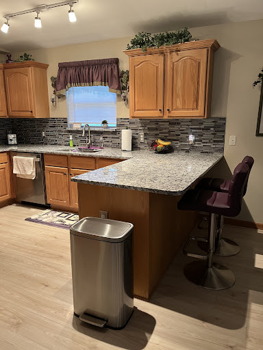 Furniture Store «Zuri Modern Furniture Dallas», reviews and photos, 4880 Alpha Rd, Dallas, TX 75244, USA