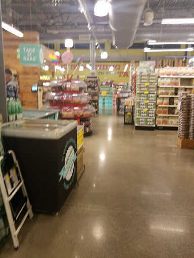 Grocery Store «Whole Foods Market», reviews and photos, 427 Walnut St, Lynnfield, MA 01940, USA