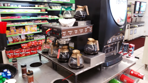 Convenience Store «7-Eleven», reviews and photos, 455 E Foothill Blvd, Azusa, CA 91702, USA