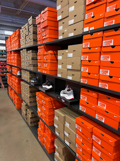 Clothing Store «Nike Factory Store», reviews and photos, 29300 Hempstead Rd #501, Cypress, TX 77433, USA