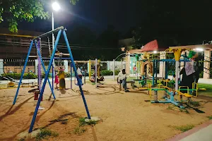 சீர்மிகு பூங்கா-childrens Park image