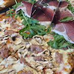 Photo n°18 de l'avis de ALESSANDRO.I fait le 10/04/2023 à 10:36 sur le  Menchetti Perugia à Perugia