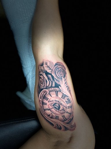 Tattoo and Piercing Shop «Absolute Tattoo Studio #1», reviews and photos, 3505 Wurzbach Rd #109, San Antonio, TX 78238, USA