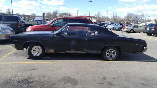 Used Car Dealer «Rose Automotive», reviews and photos, 110 N Erie Blvd, Hamilton, OH 45011, USA