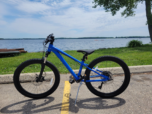 Bicycle Store «Machinery Row Bicycles», reviews and photos, 601 Williamson St, Madison, WI 53703, USA