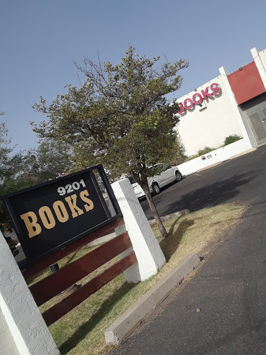 Books, 9201 N 7th Ave, Phoenix, AZ 85021, USA, 
