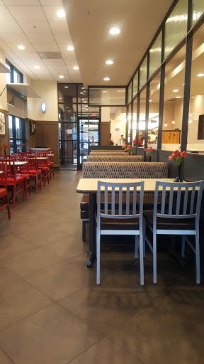 Fast Food Restaurant «Chick-fil-A», reviews and photos, 950 Cpl Max Donahue Ln, Highlands Ranch, CO 80129, USA