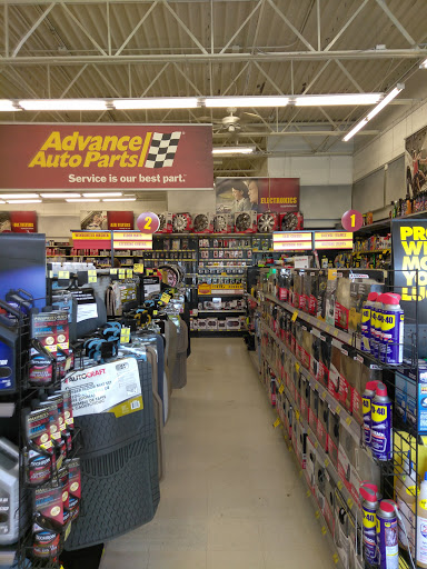 Auto Parts Store «Advance Auto Parts», reviews and photos, 6301 Park Blvd N, Pinellas Park, FL 33781, USA