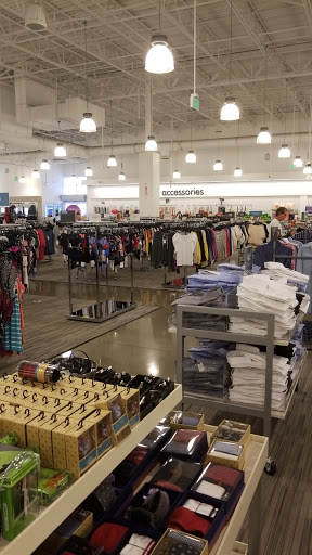 Department Store «Nordstrom Rack The Shoppes at University Town Center», reviews and photos, 8551 Cooper Creek Blvd, Bradenton, FL 34201, USA