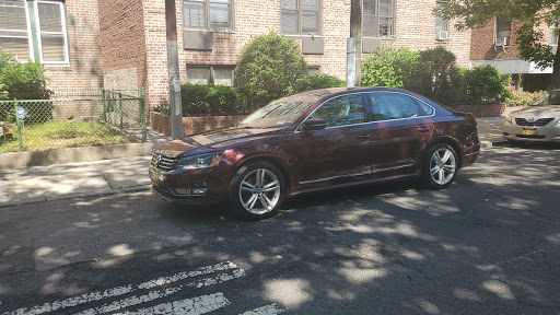 Auto Body Shop «Perfection Auto Collision Ny», reviews and photos, 52-01 Van Dam St, Long Island City, NY 11101, USA