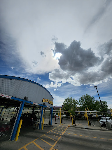 Car Wash «Breeze Thru Car Wash - Longmont», reviews and photos, 1213 Ken Pratt Blvd, Longmont, CO 80501, USA