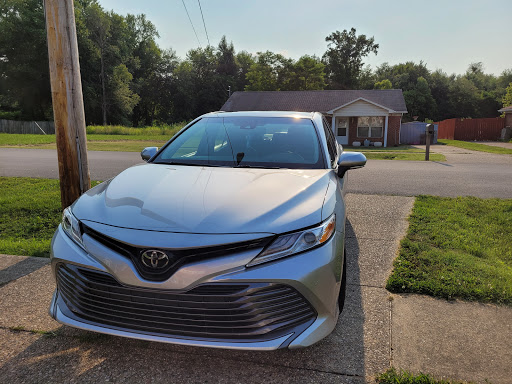 Toyota Dealer «Toyota of Louisville on Dixie Highway», reviews and photos, 6514 Dixie Hwy, Louisville, KY 40258, USA