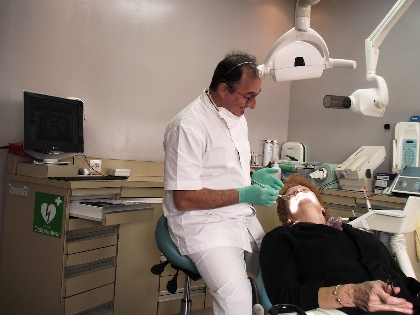 cabinet dentaire du Docteur Philippe Chabanne à Toulon (Var 83)