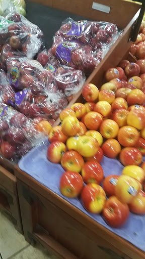 Supermarket «Giant Eagle», reviews and photos, 1700 Corporate Woods Pkwy, Uniontown, OH 44685, USA