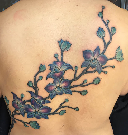 Tattoo Shop «Dark Horse Tattoo Company», reviews and photos, 1111 N Gilbert Rd #108, Gilbert, AZ 85234, USA