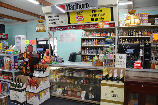 Liquor Store «Red Barn Liquors», reviews and photos, 1731 Us 31W Byp, Bowling Green, KY 42101, USA