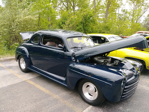 Used Car Dealer «GR Auto Gallery of Wixom», reviews and photos, 29165 Wall St, Wixom, MI 48393, USA