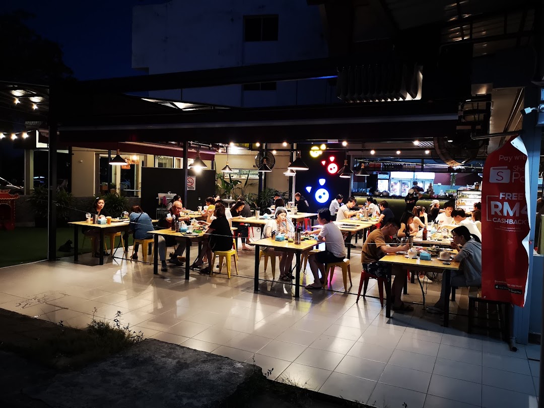 Moo-Ka-Ta Krua Thai BBQ Steamboat Restaurant (Subang Jaya)