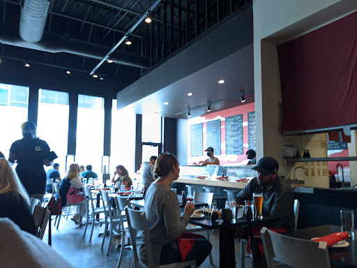 Shopping Mall «Hilldale Shopping Center», reviews and photos, 726 N Midvale Blvd, Madison, WI 53705, USA