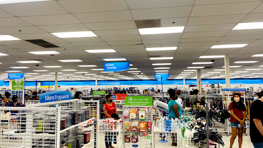 Clothing Store «Ross Dress for Less», reviews and photos, 2803 Battleground Ave, Greensboro, NC 27408, USA