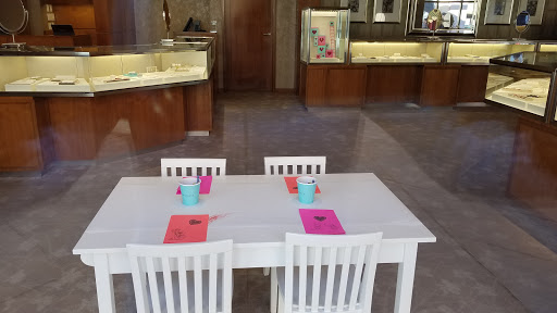 Jewelry Store «Tiffany & Co.», reviews and photos, 2905 E Skyline Dr, Tucson, AZ 85718, USA