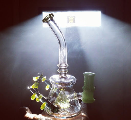 Green Witch Vape image 3