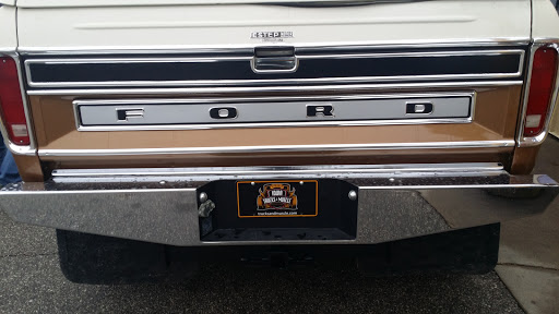 Used Car Dealer «D J Auto Sales», reviews and photos, 3815 16th Ave SW, Cedar Rapids, IA 52404, USA