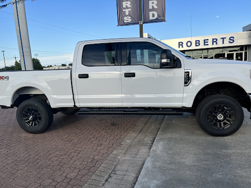 Car Dealer «Sabine River Ford», reviews and photos, 1601 Green Ave, Orange, TX 77630, USA