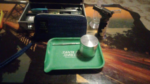 Tobacco Shop «Pitbull Tobacco & More», reviews and photos, 154 S Rosemont Rd, Virginia Beach, VA 23452, USA