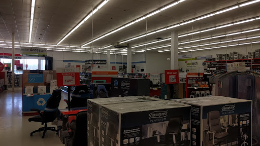 Office Supply Store «Staples», reviews and photos, 900 Washington St, Middletown, CT 06457, USA