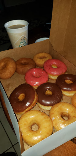 Donut Shop «6th Street Donut», reviews and photos, 1002 W 6th St, Irving, TX 75060, USA