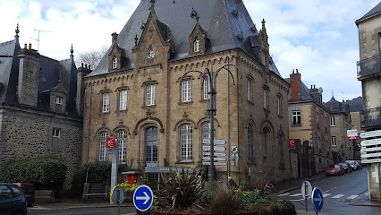 Photo du Banque Caisse d'Epargne Fougeres à Fougères