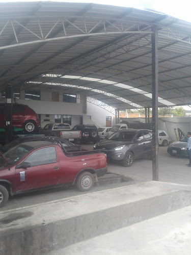 Opiniones de IMBA TALLERES MECÁNICA AUTOMOTRIZ en Tabacundo - Taller de reparación de automóviles