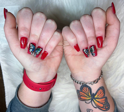 Beauty Salon «Isse Salon», reviews and photos, Isse Salon, 880 NE 25th Ave # 3, Hillsboro, OR 97124, USA