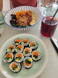 Gimbap du Restaurant végétalien Midori Kitchen à Saint-Pierre - n°4