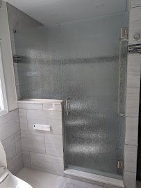 Leigh's Glass Co- Six Panes - Photo 7 - Car repair in Taylor, MI, Dearborn