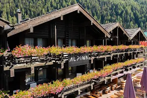 Hôtel - Restaurant Alpina image