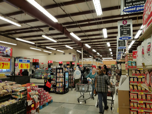 Grocery Store «H-E-B Grocery», reviews and photos, 2424 N 16th St, Orange, TX 77630, USA