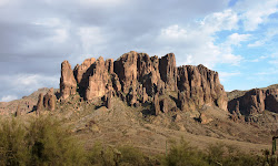 Superstition Mountain - Lost Dutchman Museum