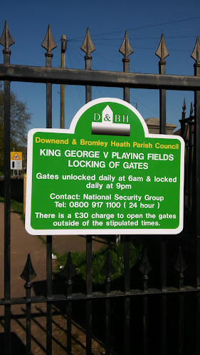 King George V Playing Fields - Parking garage