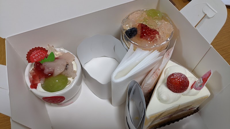ケーキ・洋菓子店 パティスリー・サナ