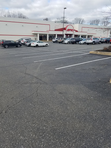 Movie Theater «AMC Marple 10», reviews and photos, 400 S State Rd, Springfield, PA 19064, USA