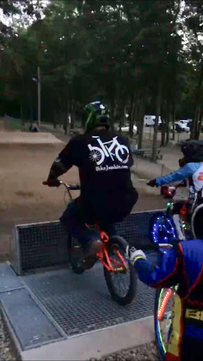 Bicycle Store «Bike Junkie», reviews and photos, 272 Broadway # 3, Bethpage, NY 11714, USA