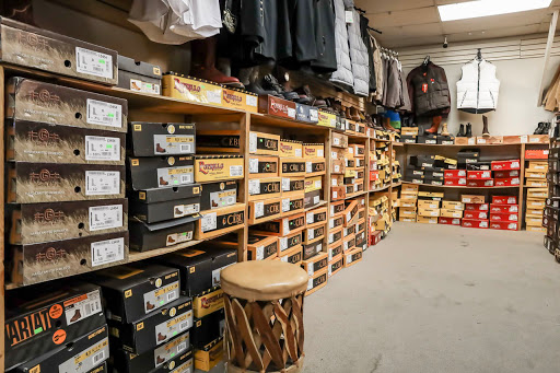 Two Amigos Western Wear