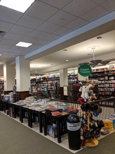 Book Store «Barnes & Noble», reviews and photos, 106 Court St, Brooklyn, NY 11201, USA