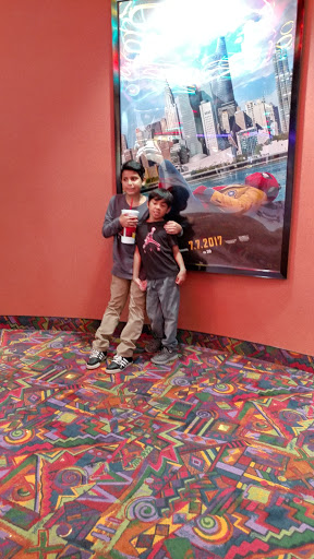 Movie Theater «Regal Cinemas Town Center 16 & RPX», reviews and photos, 2795 Town Center Dr, Kennesaw, GA 30144, USA